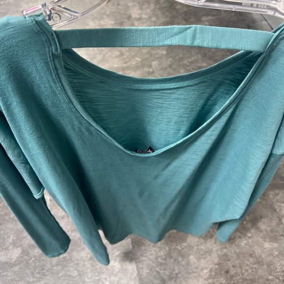 Felina Aqua Long Sleeve Tee - Picture 5 of 8